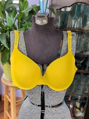 Victoria's Secret Bright Yellow T-Shirt Bra with Branded Straps